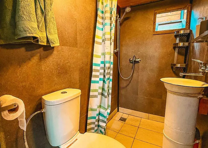 مكان تخييم борче