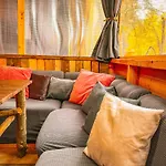 борче Campsite *